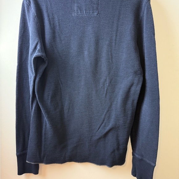 American Eagle Waffle Knit Long Sleeve Thermal – Men’s Medium, navy and white - Picture 3 of 10